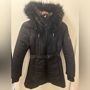 ✨ MICHAEL Michael Kors Black coat with Fur Hood